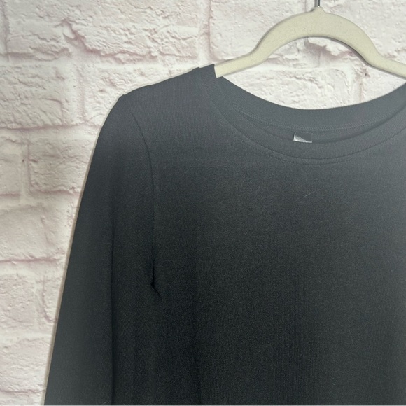 Rubzoof Black Button-Detail Women's Top NWT - Picture 4 of 13